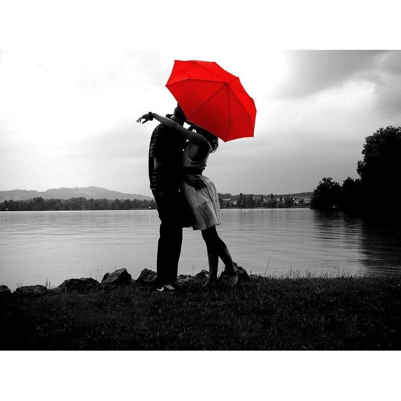 Red umbrella & c...
